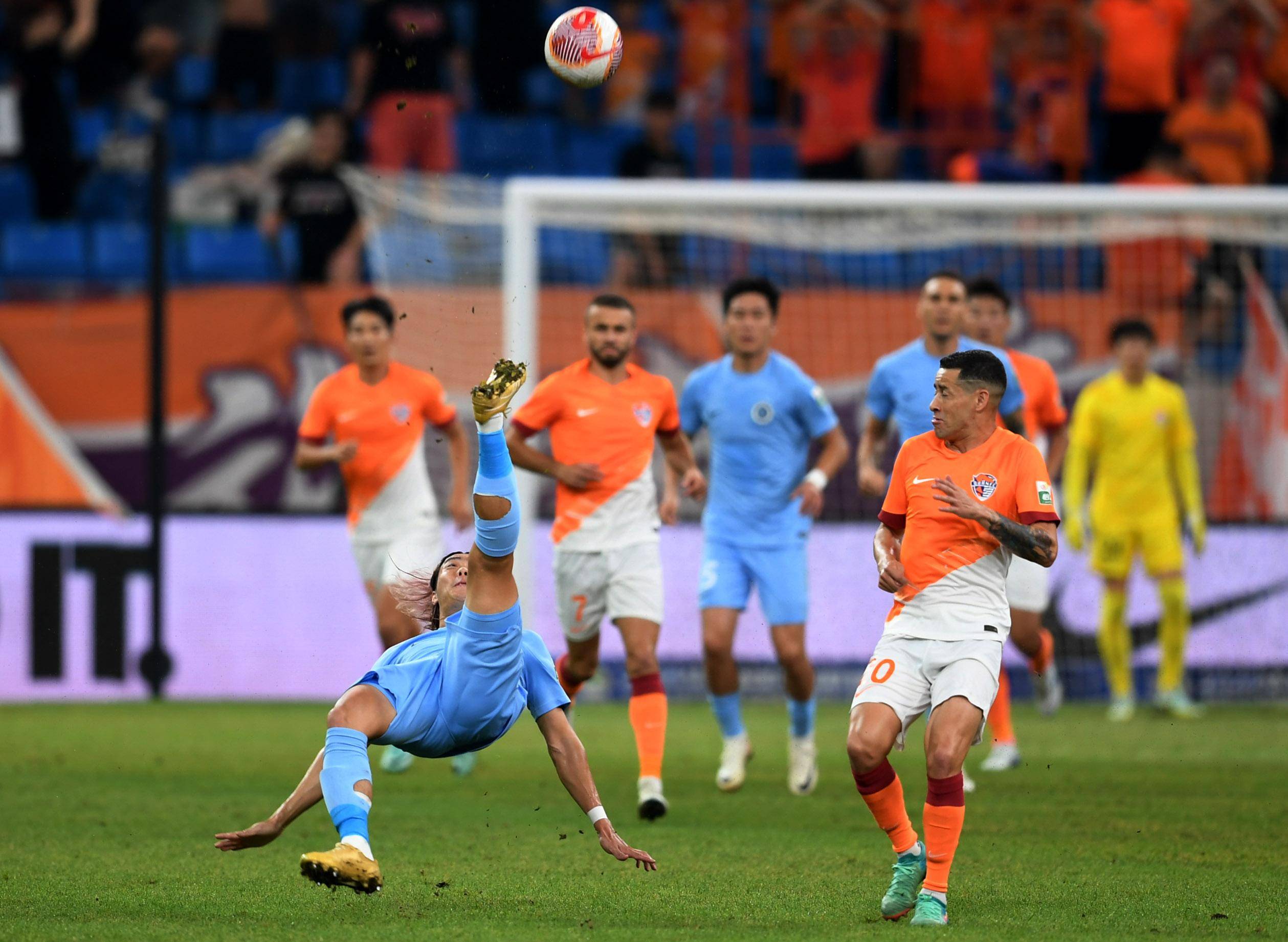 [NBA]东契奇狂轰45分难救主 负雄鹿.