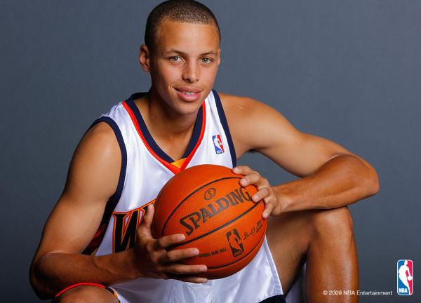 中国残疾人自由潜水小将黄诗雨强势夺冠为中国体育代表团第六金